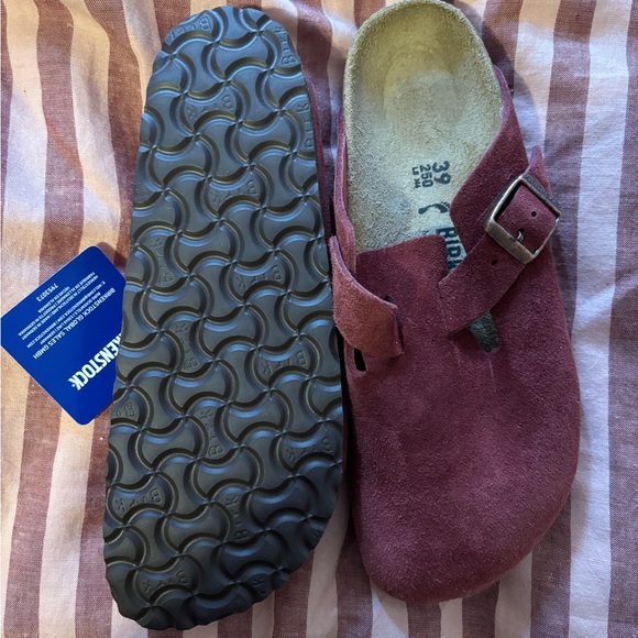 Birkenstock Boston Clogs - 39, Zinfandel - Picture 2 of 4